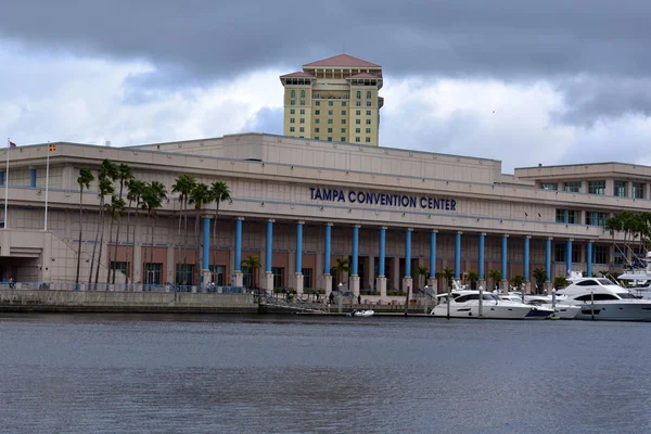 Tampa, Flordia, EE.UU. - 7 de enero de 2017: Centro de Convenciones de Tampa — Foto de Stock