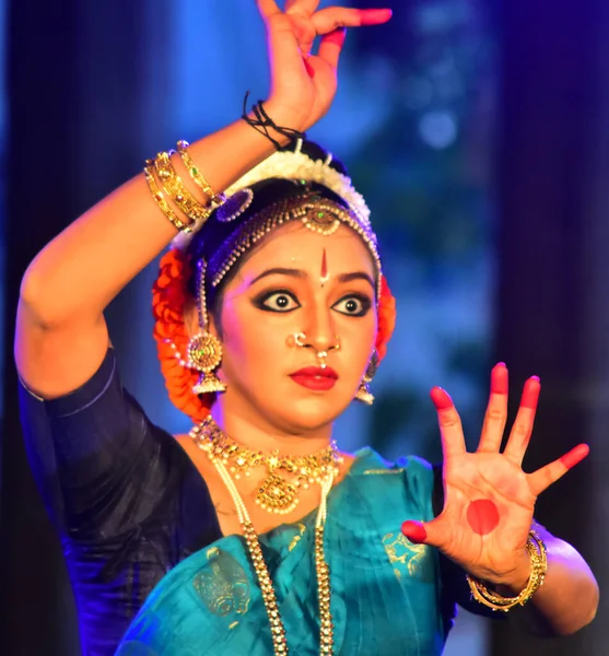 Chennai Tamilnadu Indien Februari 2020 Skådespelerska Lakshmi Menon Dansföreställning Chennai — Stockfoto