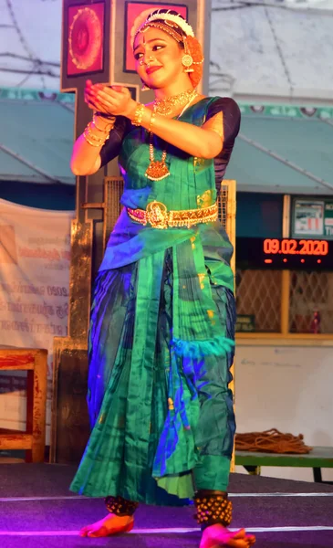 Chennai Tamilnadu India Februari 2020 Actrice Lakshmi Menon Dance Performance — Stockfoto