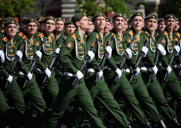 Khruleva 퍼레이드의 대신의 아카데미의 모스크바 러시아 2018 Cadets — 스톡 사진