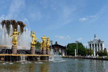 Moskova, Rusya - 26 Haziran, 2016:Fountain tüm Rusya sergi merkezi Moskova'da ' halklar dostluk'.