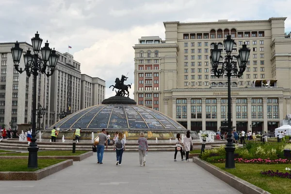 Moscow Russia June 2018 Manezhnaya Square View State Duma Russian — Stok fotoğraf