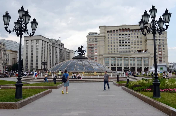 Moscow Russia June 2018 Manezhnaya Square View State Duma Russian — Stockfoto
