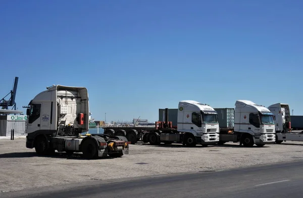 Κάντιθ Ισπανία Ιούλιος 2011 Φορτηγά Που Προέρχονται Από Λιμάνι Του — Φωτογραφία Αρχείου