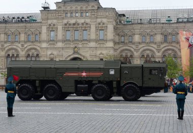  9k 720 iskender (Nato rapor ismi Ss-26 taş) mobil kısa menzilli balistik füze bir sistemdir