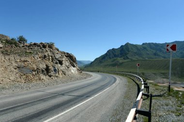 Altay Cumhuriyeti, Rusya 6 Haziran, 2018:Chuysky yolu Chuysko-Katun Vadisi bölgesinde. Dağ altay