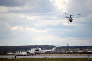  Helikopter Bakanlığı acil durumlar, Rusya, Myachkovo Havaalanı