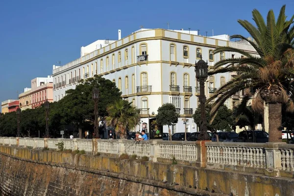 Cádiz Spanien Juli 2011 Banvallen Den Gamla Havet Staden Cádiz — Stockfoto