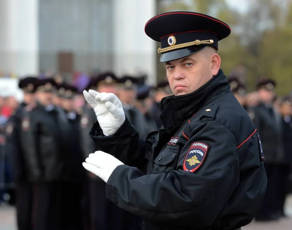 Moscow Rússia Outubro 2015 Maestro Banda Metais Polícia Desfile — Fotografia de Stock