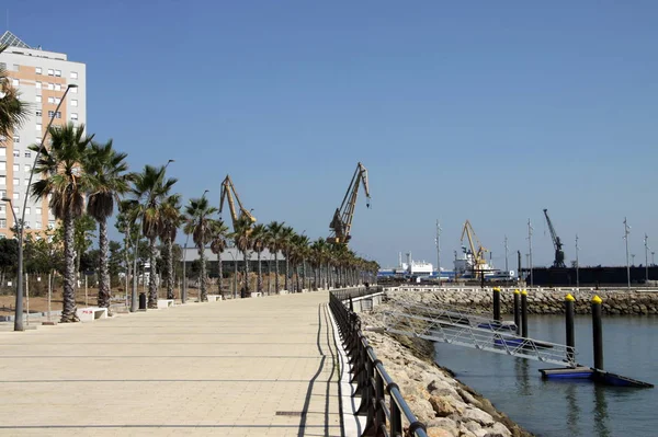 Cadiz España Julio 2011 Embankment Antigua Ciudad Marítima Cádiz — Foto de Stock