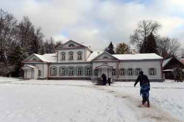  Ana manor house Müzesi-rezerv 