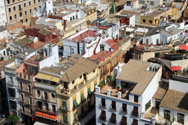 西班牙塞维利亚 2011年7月27日 从大教堂的高度看塞维利亚的城市屋顶 — 图库照片