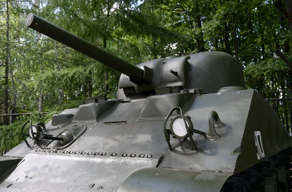 Średnia amerykański czołg M4a2 "Sherman" podczas II wojny światowej na Pokłonna wzgórze w Moskwie — Zdjęcie stockowe