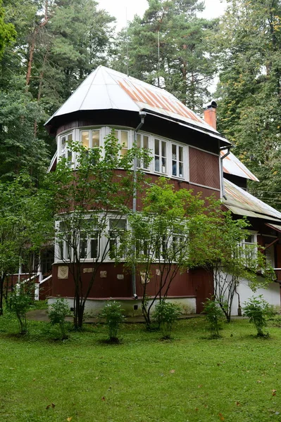 House-Museum of Nobel laureate Boris Pasternak in Peredelkino — Stock Photo, Image