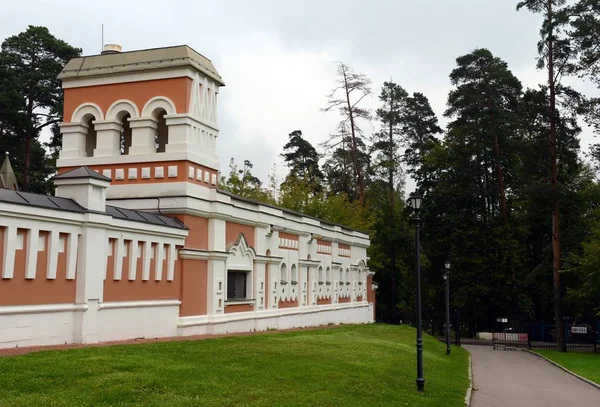 La residenza del patriarca della Chiesa ortodossa russa a Peredelkino. Ex maniero Lukino — Foto Stock
