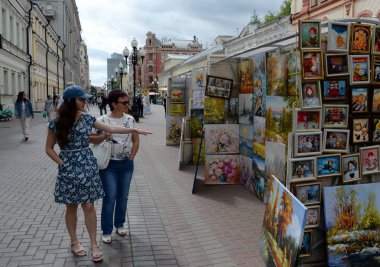  Bilinmeyen turist Arbat yayalara Moskova sanat resimler izle