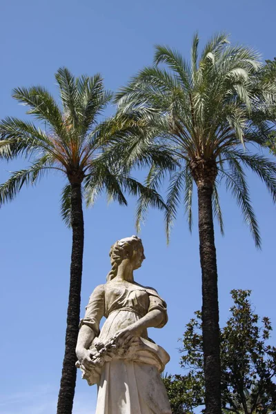 Escultura en el Parque de María Luisa de Sevilla —  Fotos de Stock