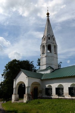  Nikola Chopped Kilisesi 1695 yılında Yaroslavl inşa