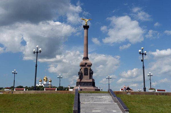  The monument to the 1000 anniversary of Yaroslavl on the Arrow