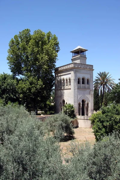 V zahradě kláštera Santa Maria de Cuevas z města Seville — Stock fotografie