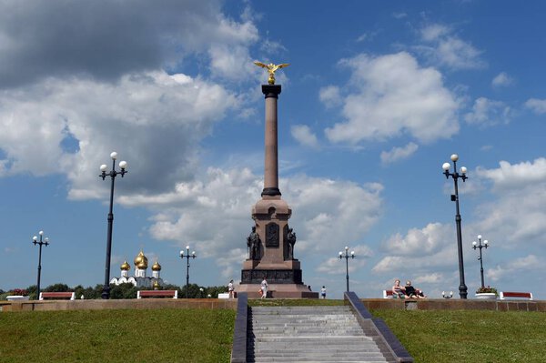  The monument to the 1000 anniversary of Yaroslavl on the Arrow
