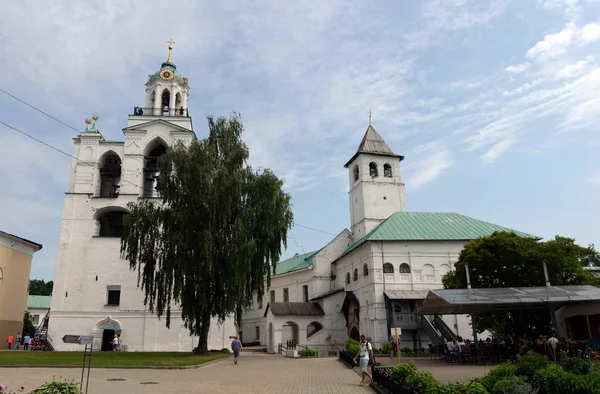 Monasterio de Spaso-Preobrazhensky. Reserva del Museo del Kremlin de Yaroslavl — Foto de Stock