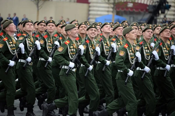 Moscú Rusia Mayo 2019 Soldados Los Guardias Separados Rifle Motorizado —  Fotos de Stock