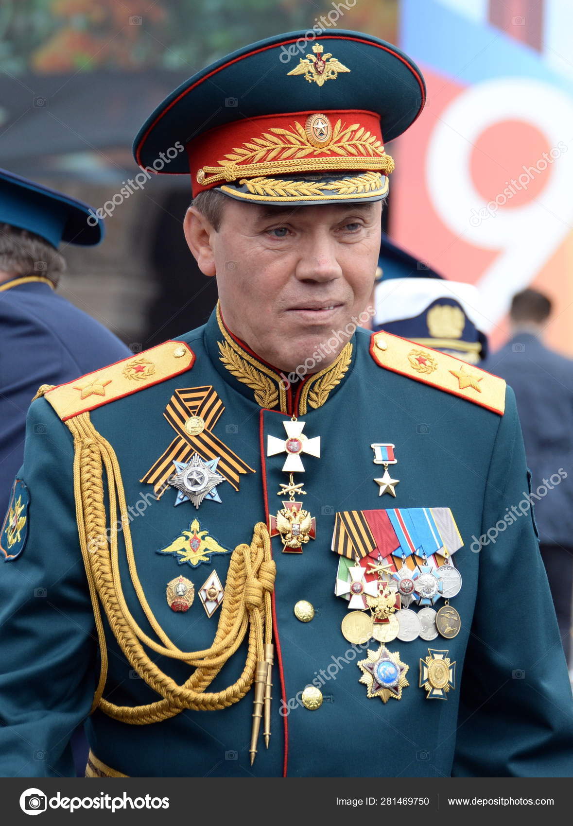 Генерал армии виктор казанцев. Начальник штаба какое звание. Генерал лапин александр павлович. Валерий герасимов. Лапин цво.