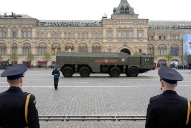  9k 720 iskender (Nato rapor ismi Ss-26 taş) mobil kısa menzilli balistik füze bir sistemdir