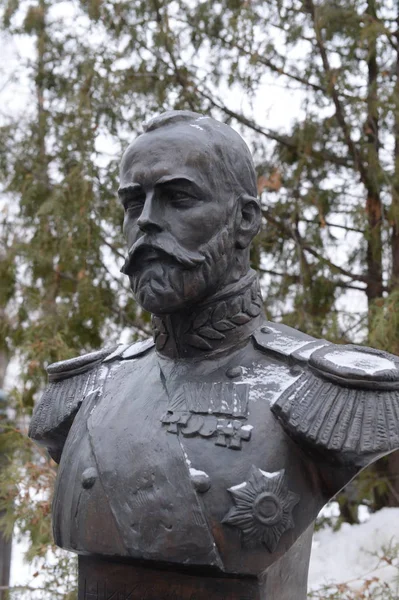 Busto do czar Nicolau II na Avenida de governantes da Rússia em Moscou, escultor Zurab Tsereteli — Fotografia de Stock