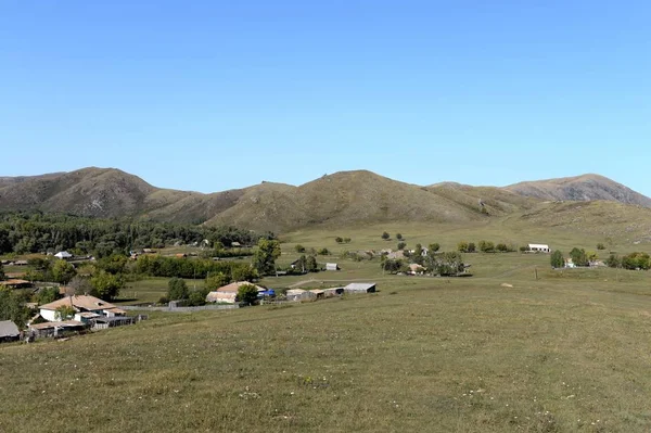 The Village Of Ust-Belaya. Altai territory. Western Siberia. Russia — Stock Photo, Image