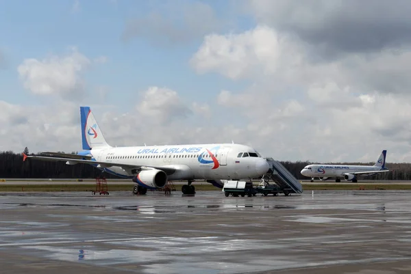 Moscú Rusia Abril 2018 Aviones Airbus A320 Número Vuelo Bfz —  Fotos de Stock