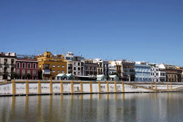 Sevilla Spanien Juli 2011 Blick Von Der Küste Des Guadalquivir — Stockfoto