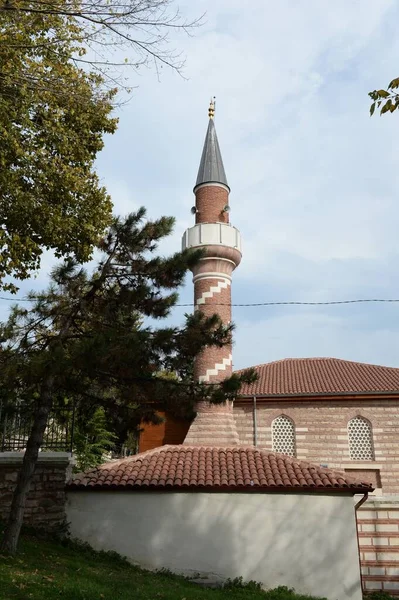 Istanbul Turkey November 2019 Shah Sultan Jami Moskén Silahtaraga Gatan — Stockfoto