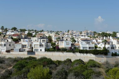 ORIHUELA, COSTA BLANCA, SPAIN - 21 Eylül 2018: Orihuela 'daki Costa Blanca' da ikametgah. İspanya