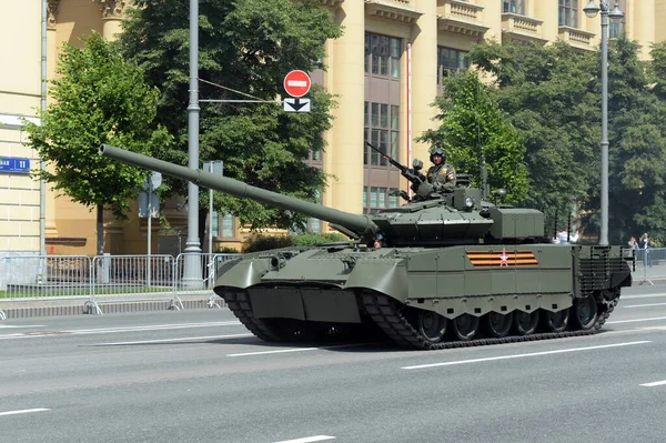 Moscow Russia June 2020 Tank 80Bvm Mokhovaya Street Moscow Parade — Stock Photo, Image