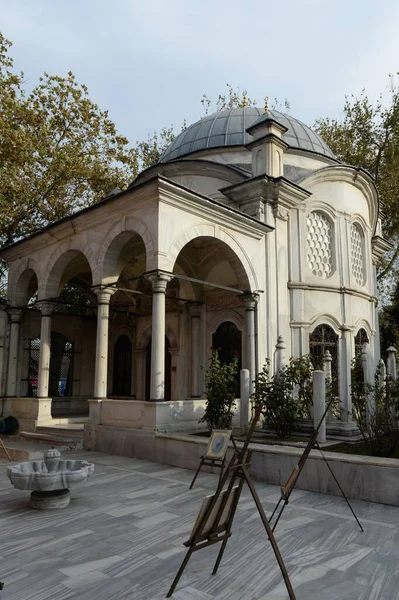 イスタンブール トルコ 11月4 2019 イスタンブールの古代記念物保存協会の敷地内にある古い建物 トルコ — ストック写真