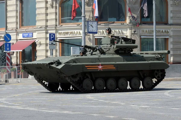 Moscow Russie Juni 2020 Verbeterde Infanterie Vechtvoertuig Bmp Tverskaya Straat — Stockfoto