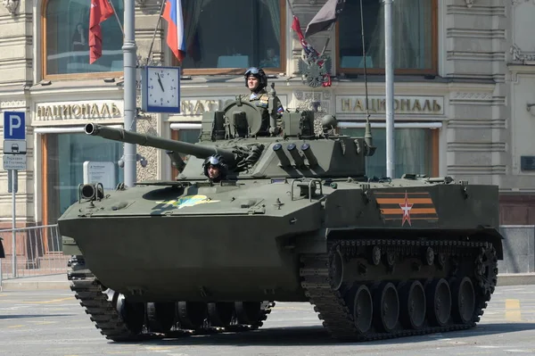 Moscow Russia Czerwca 2020 Rosyjski Pojazd Bojowy Torze Pływającym Bmd — Zdjęcie stockowe