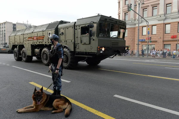 Moscow Oroszország 2020 Június 9K720 Iskander Műveleti Taktikai Rakétarendszer Tverszkaja — Stock Fotó