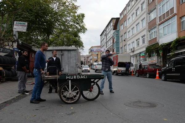 Istanbul Turkey November 2019 Gamla Gatorna Stadsdelen Fatih Istanbul Turkiet — Stockfoto