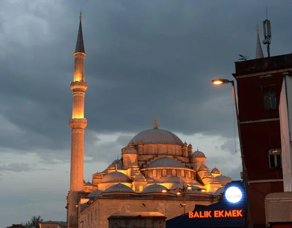 Istanbul Turkey November 2019 Moskén Fatih Största Moskéerna Istanbul Belägen — Stockfoto