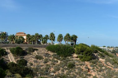 ORIHUELA, COSTA BLANCA, SPAIN - 23 Eylül 2018: Orihuela 'daki Costa Blanca' da ikamet yeri. İspanya