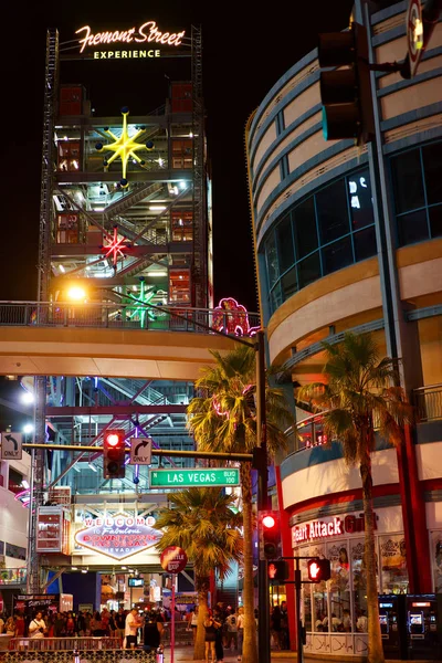 Las Vegas Nevada Mayo 2018 Calles Nocturnas Ciudad Letreros Neón — Foto de Stock