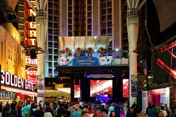 Las Vegas Nevada Usa May 2018 Slotzilla Funicular Attraction Night — Stock Photo, Image