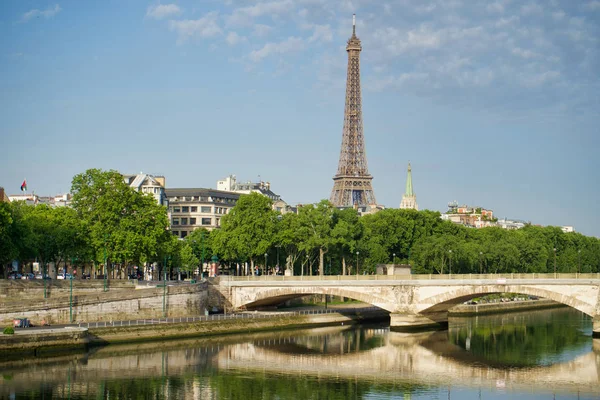 París Francia Mayo 2018 Vista Torre Eiffel Del Puente Los — Foto de Stock