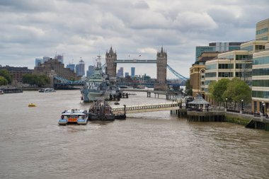 Londra, İngiltere - 9 Eylül 2018: Askeri Cruiser Belfast (Hms Belfast) on Thames Londra'nın çok merkezi demirleyen İngiliz filosunun gururu olduğunu