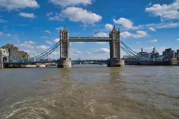 London Verenigd Koninkrijk September 2018 Echtscheiding Van Tower Bridge Theems — Stockfoto