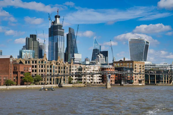 Лондон Великобритания Сентября 2018 Вид Бизнес Центр Набережную Города Прогулочной — стоковое фото