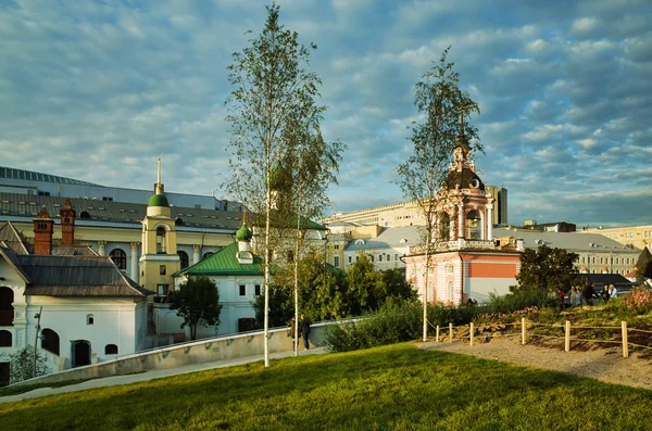 Moscú Rusia Septiembre 2017 Bárbaro Una Las Calles Más Antiguas —  Fotos de Stock